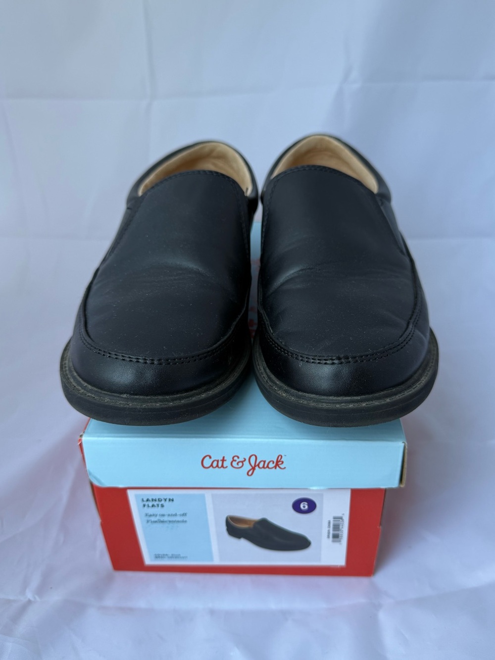 Cat & Jack Landyn Flats Boys Black Dress Shoes | Size 6 | Original Box - Picture 4 of 9